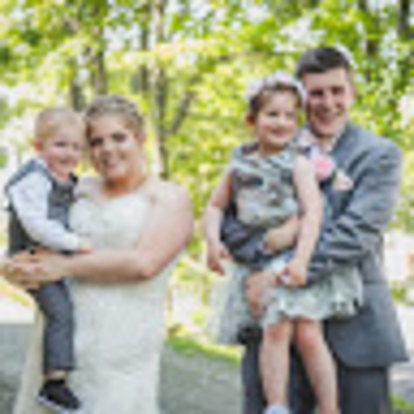 Meet your Posher, Stefannie - Picture 1 of 1